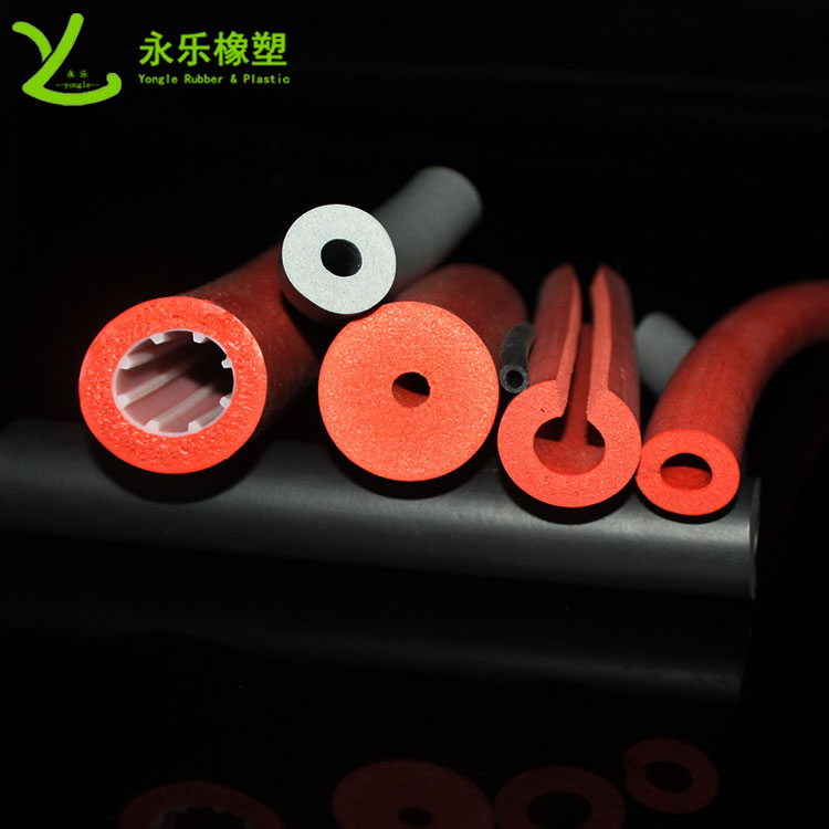 硅膠發(fā)泡管，耐高溫發(fā)泡硅膠管，保溫發(fā)泡硅膠管