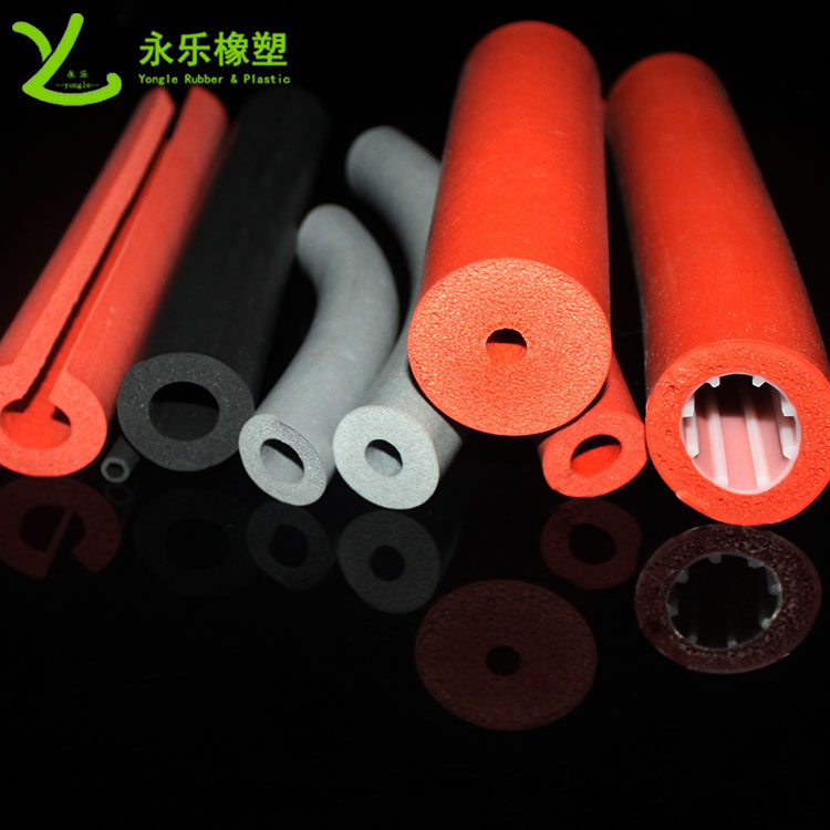 硅膠發(fā)泡管，耐高溫發(fā)泡硅膠管，保溫發(fā)泡硅膠管