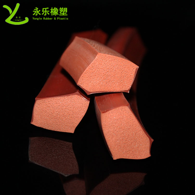擠出復合發(fā)泡硅膠條，耐高溫復合發(fā)泡硅膠條，耐老化復合發(fā)泡硅膠條